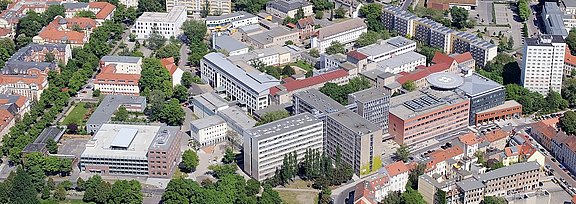 Luftaufnahme_KlinikumErnstvonBergmann_CampusPotsdam.JPG  